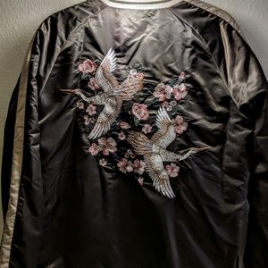 [Forever 21] Olive Bomber w/ Crane Detail L EUC